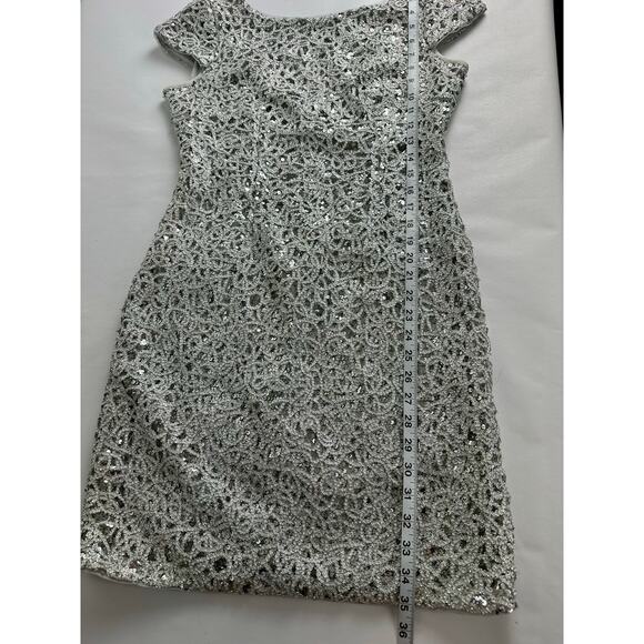 Adrianna Papell Size 8 Silver Sequin Lace Overlay Sheath Dress Holiday NYE Party - Picture 11 of 11